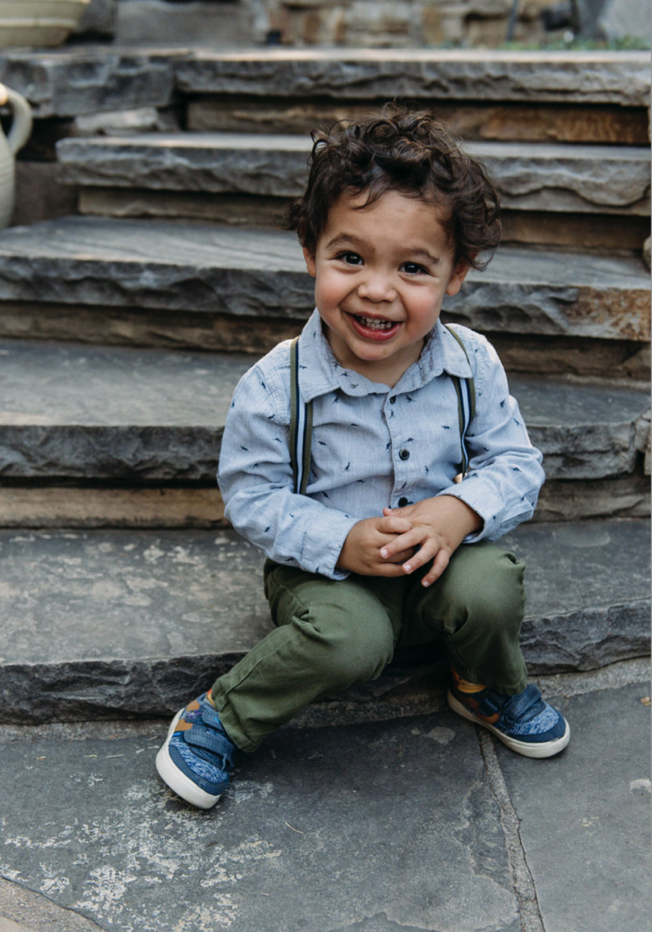 a fun family photo session at the botanic gardens 