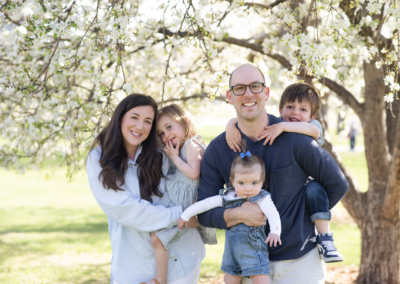 a sweet spring session for a family of six