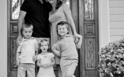 The B Family in black and white|St. Louis Family Photographer|