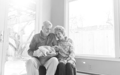 newborn photo session with grandparents